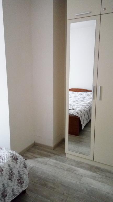 White Home-Apartament Burgas Extérieur photo